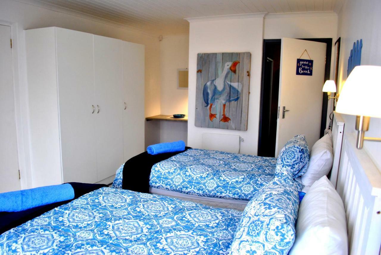Whale Watch Accommodation De Kelders Exterior photo